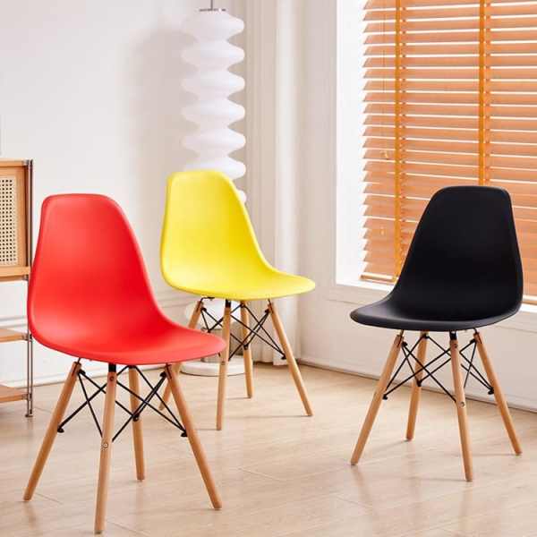 Chinese Furniture Factory Supply PP Outdoor Dining Chair for Hotels