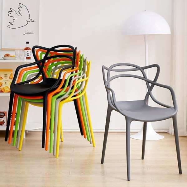 All-Season PP Outdoor Dining Chair for Year-Round Restaurant Use