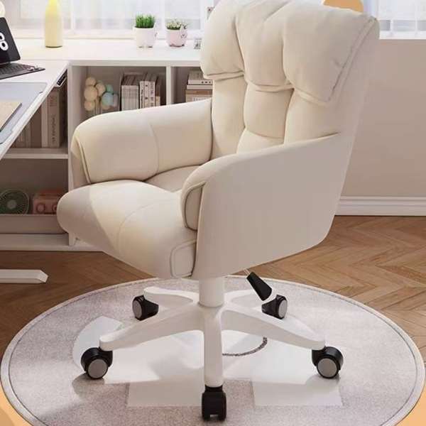 Budget-Friendly Conference Chair for SMEs - MOQ 50 Wholesale Deal