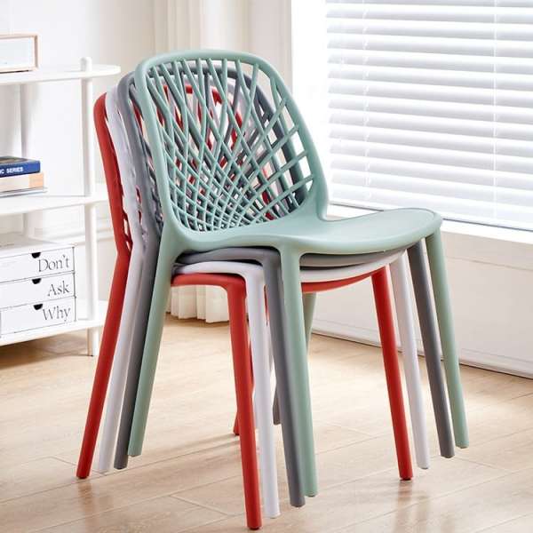 Lightweight Durable PP Outdoor Dining Chair for Event Catering