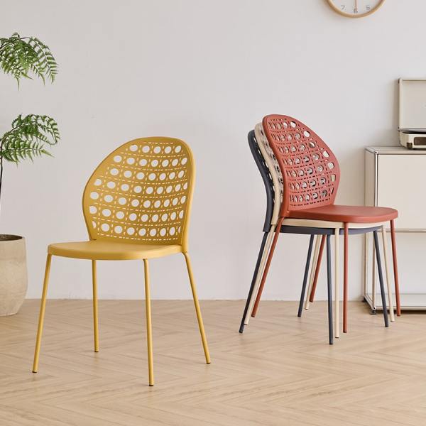 Wholesale PP Outdoor Dining Chair from Reliable Chinese Furniture Factory