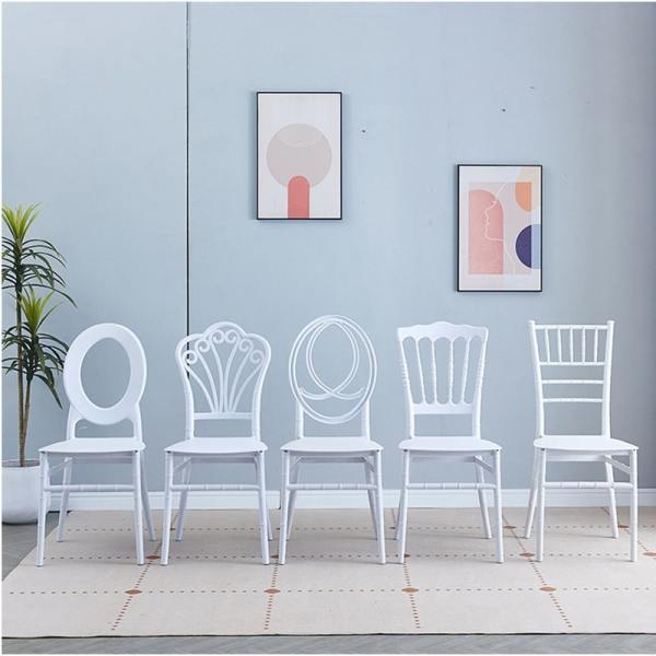 Sturdy PP Outdoor Dining Chair for Family Garden Dinner Parties